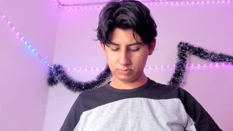 Snapshot of _latinsexy chatting on January 18, 9:40 pm _latinsexy online show from January 18, 9:40 pm