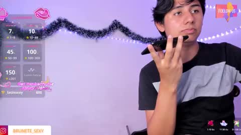 Snapshot of _latinsexy chatting on February 9, 9:19 pm _latinsexy online show from February 9, 9:19 pm