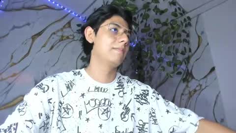_latinsexy online show from June 6, 5:39 pm