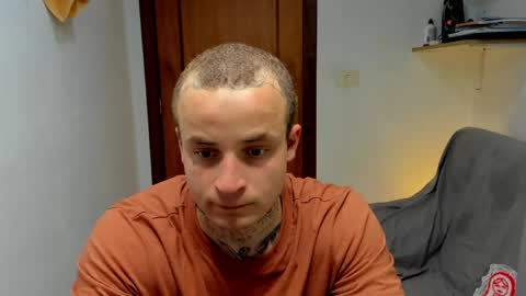 Layne online show from April 29, 12:31 pm