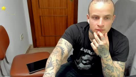Layne online show from May 17, 8:16 pm