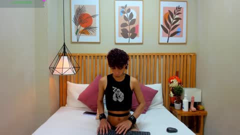 Snapshot of _lemmon_ chatting on January 9, 2:40 pm L E M M O N online show from January 9, 2:40 pm