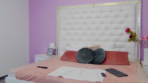 Lena Paul online show from January 7, 6:24 pm