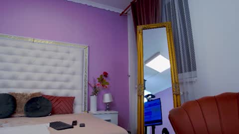 Lena Paul online show from September 10, 3:50 am