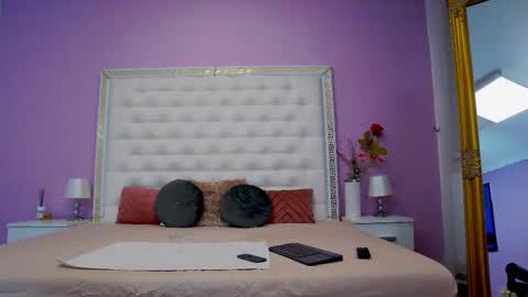 Lena Paul online show from September 11, 3:50 am