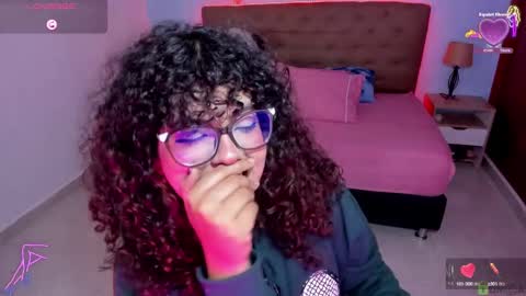 Liily online show from October 5, 8:51 pm