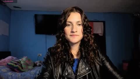 Lindasy online show from December 21, 10:06 pm