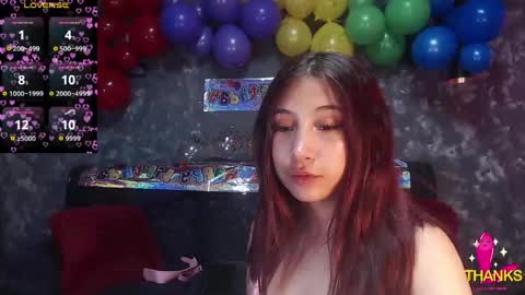 Snapshot of _linrose_ chatting on April 23, 7:27 pm linrose online show from April 23, 7:27 pm