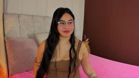 Ivy 3 online show from October 24, 7:21 pm