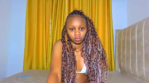 Littlevenus online show from February 2, 2:38 pm