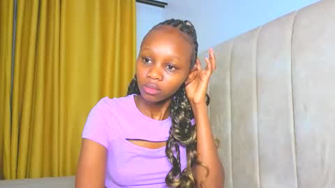 Littlevenus online show from February 16, 1:57 am