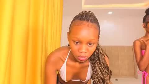 Littlevenus online show from March 13, 2:18 am