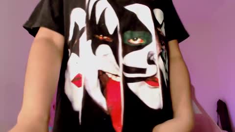 Snapshot of _lloou_ chatting on March 11, 3:26 am Sofia 3 online show from March 11, 3:26 am