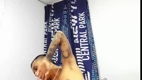 Snapshot of _logan_colton_ chatting on November 4, 11:15 pm _logan_colton_ online show from November 4, 11:15 pm