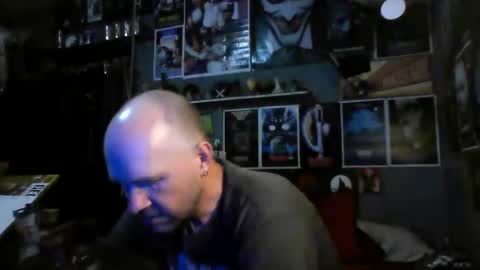 That guy online show from September 18, 12:45 am