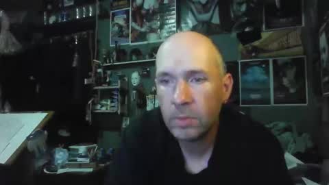 That guy online show from May 6, 3:46 am