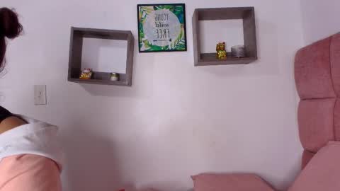 Lorrayne online show from March 7, 11:51 am