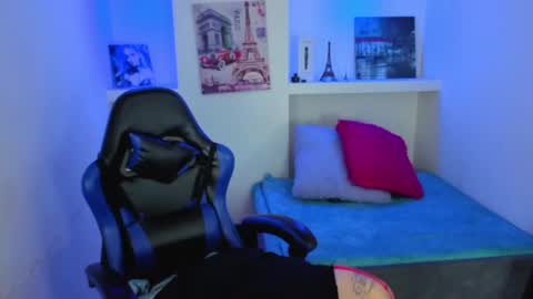 Lucia online show from September 25, 8:23 pm