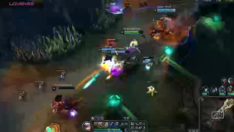 Queen.  Help me reach 100 thumbs up  online show from March 17, 11:08 pm