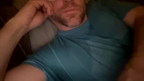 _lululeo_ online show from February 10, 2:04 am