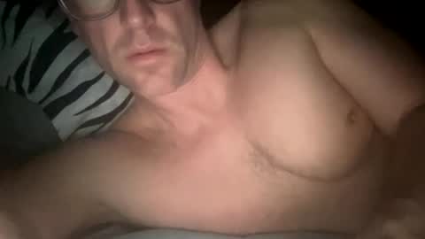 _lululeo_ online show from February 20, 6:26 am