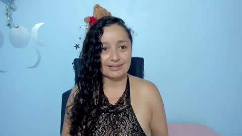  luna  sweet  online show from September 9, 3:06 am