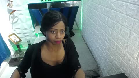 luna ebony  online show from September 17, 9:16 pm
