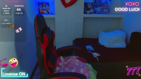 luna torres online show from May 9, 3:28 pm