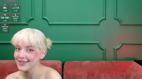 Snapshot of _luny_ chatting on June 13, 7:50 am _luny_ online show from June 13, 7:50 am