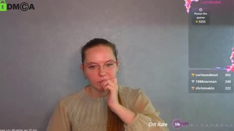 Welcome guys  Pleasure to see you all here  My name is Lysafeta and MichaelaTip menu is active Private is open  online show from December 21, 8:07 am