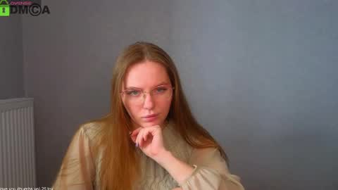 Welcome guys  Pleasure to see you all here  My name is Lysafeta and MichaelaTip menu is active Private is open  online show from February 26, 10:04 am