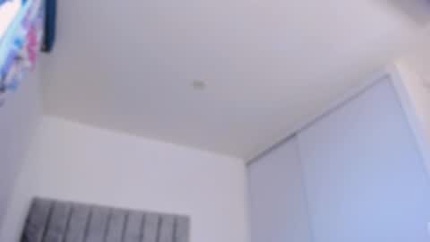 Snapshot of _lyuhasvart_ chatting on October 23, 9:35 pm    online show from October 23, 9:35 pm