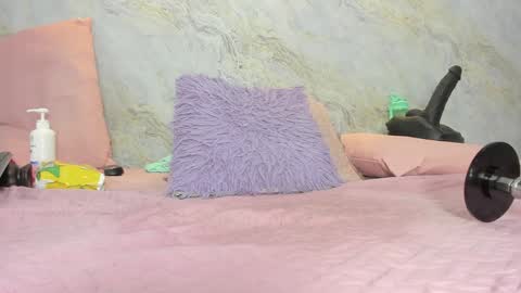 Maddy online show from January 11, 3:42 pm