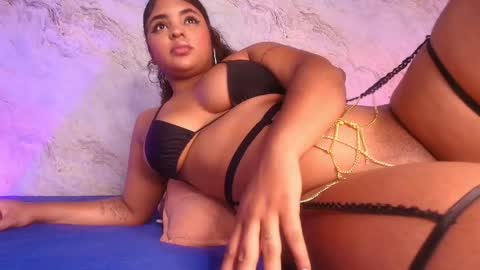 Snapshot of _maddy_miller chatting on November 1, 11:56 am Maddy online show from November 1, 11:56 am