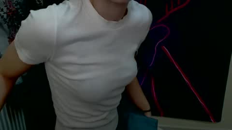 Clara online show from December 4, 12:03 pm