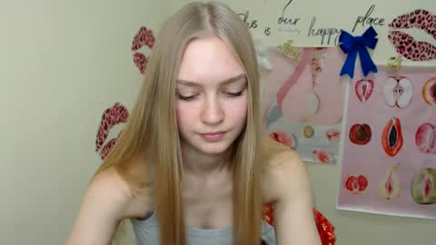 Clara online show from December 20, 12:27 pm