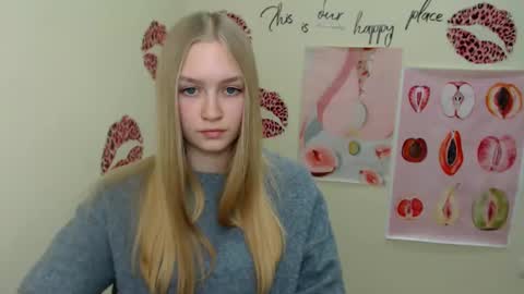 Clara online show from January 6, 4:02 pm
