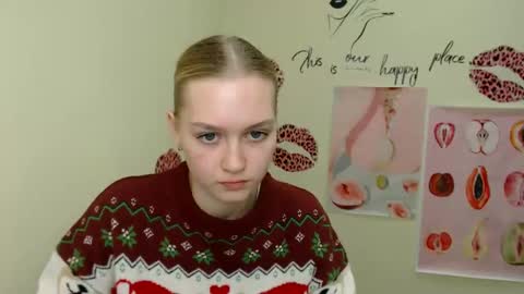 Clara online show from January 11, 3:42 pm