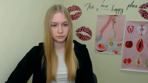 Clara online show from January 24, 4:28 pm