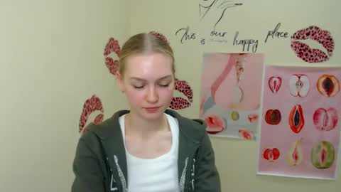 Clara online show from January 29, 9:33 am