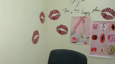 Clara online show from February 5, 7:07 am