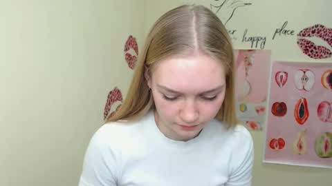 Clara online show from February 9, 10:20 am