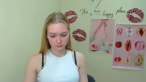 Clara online show from February 15, 4:23 pm