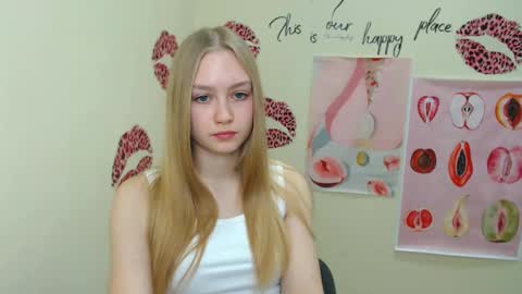 Clara online show from March 1, 7:19 am