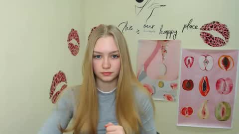 Clara online show from March 2, 7:10 am