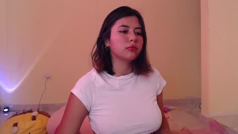 Maia online show from January 7, 9:46 pm