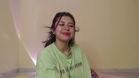Maia online show from February 20, 1:40 pm
