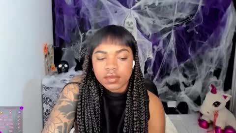 MARCELA online show from November 2, 9:06 pm