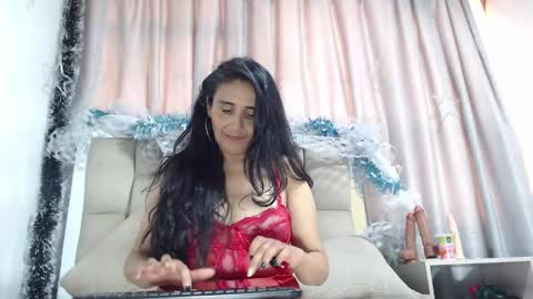 _marcela__ online show from January 3, 3:33 pm