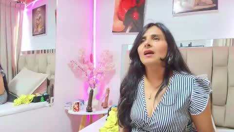 _marcela__ online show from May 11, 2:45 pm